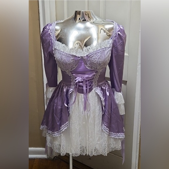 Dolls Kill Other - NWT Medium Dolls Kill Trickz N’ Treatz Exclusive Cake Queen Costume Set LtPurple